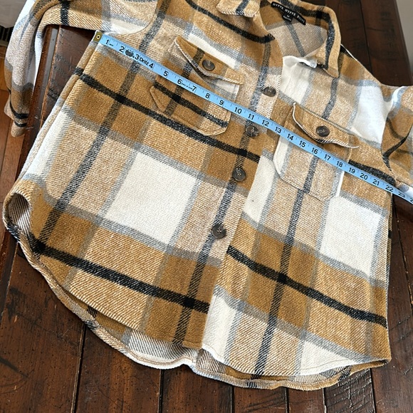 HYFVE Jacket - Picture 6 of 7